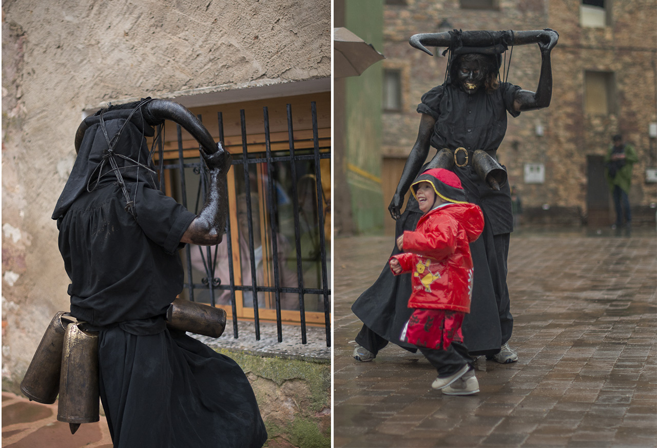 Los Diablos de Luzón recorren el pueblo en un peculiar.