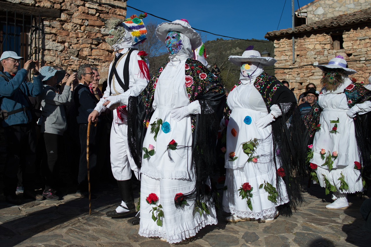 Las Mascaritas y los Botargas son los personajes del carnaval.