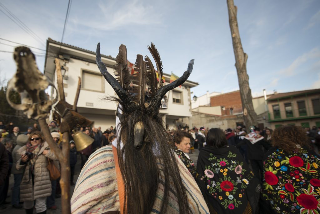 La fiesta de los cucurrumachos rememora la época de la siembra.