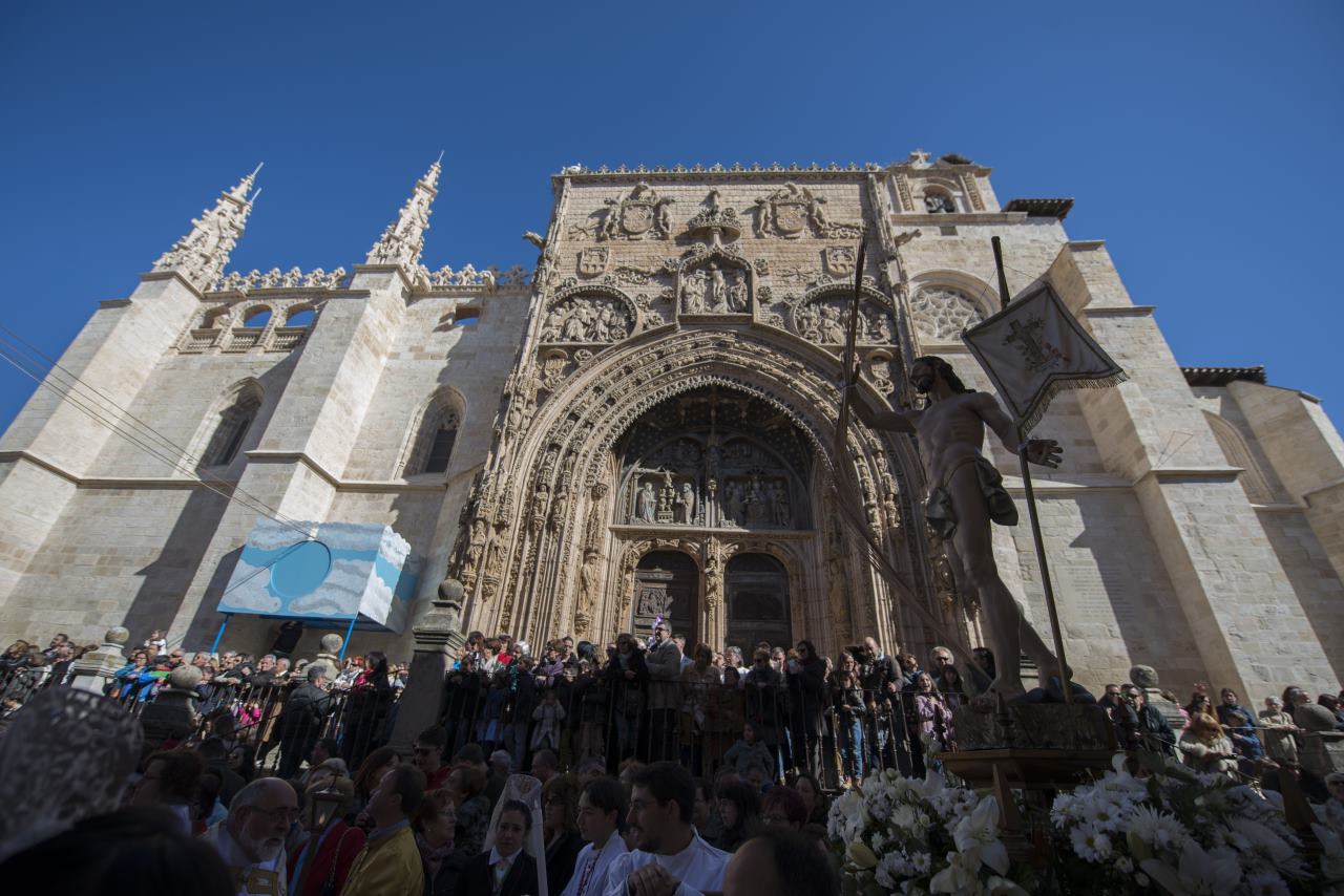 BajadAranda de Duero y Peñafiel, dos pueblos de los parajes del mar de la Castilla profunda, esa parte de España a 9000 kms de Saraguroa del Ángel