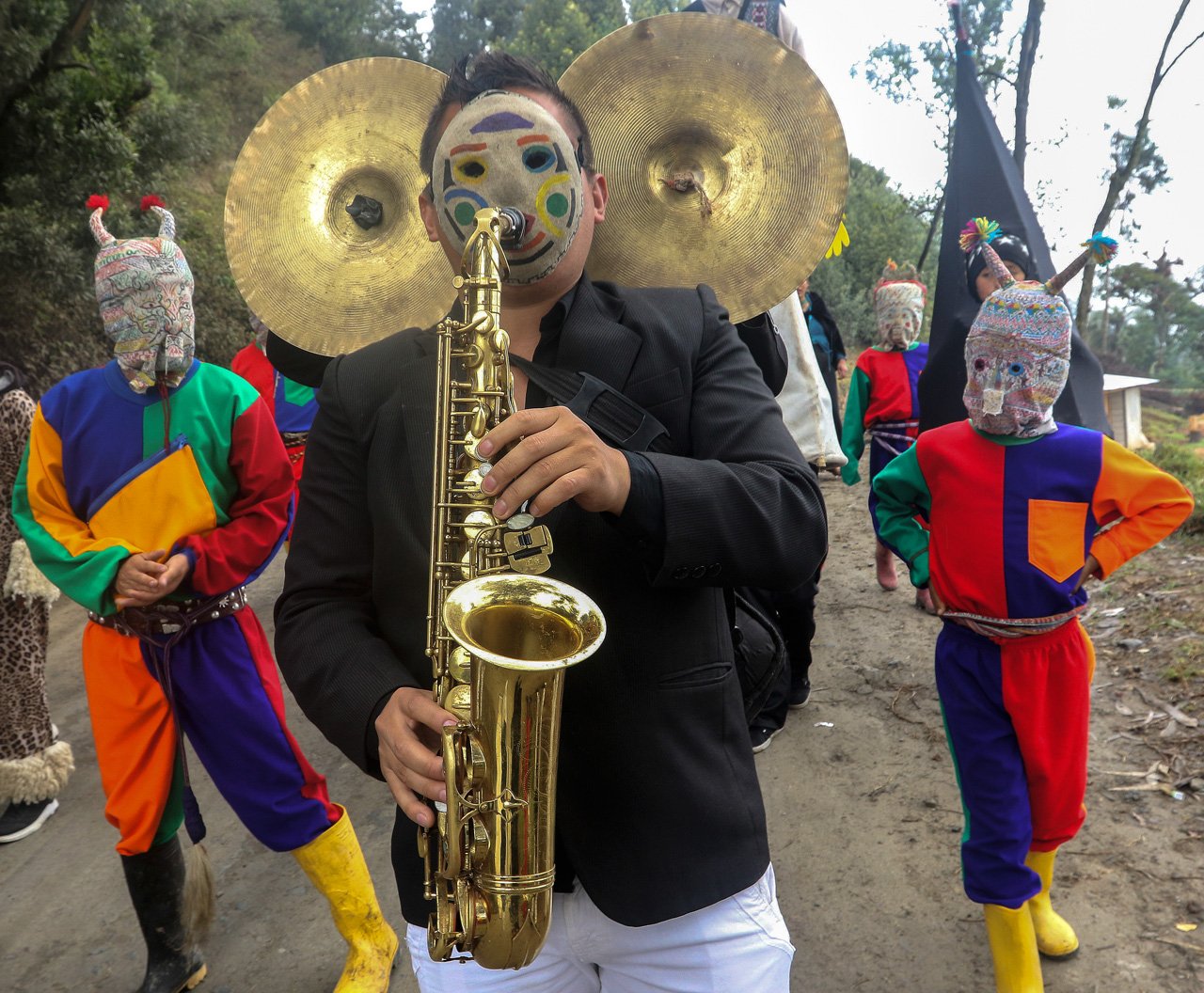 En diciembre, en el solsticio de verano de la zona andina de la parte sur de América, se celebra una de las fiestas que tiene una de esas mágicas simbiosis culturales.