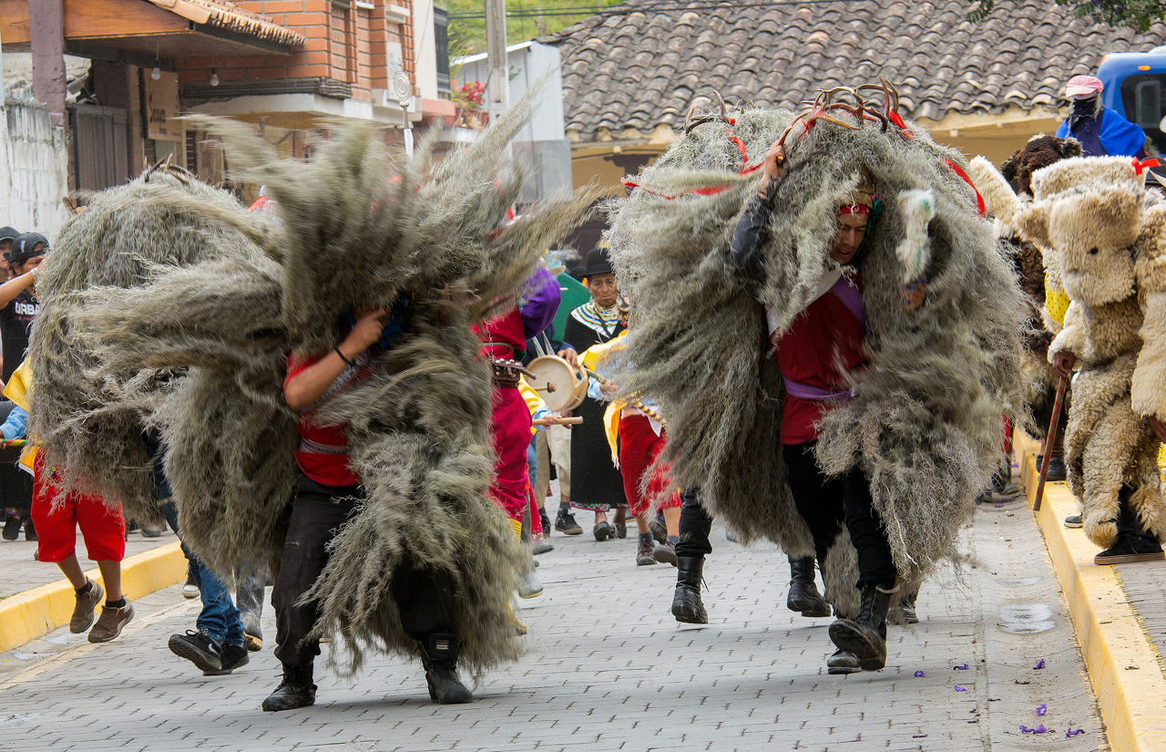 El Kapac Raymi, que es una liberación de una potencia de liderazgo, no solamente en el ámbito político