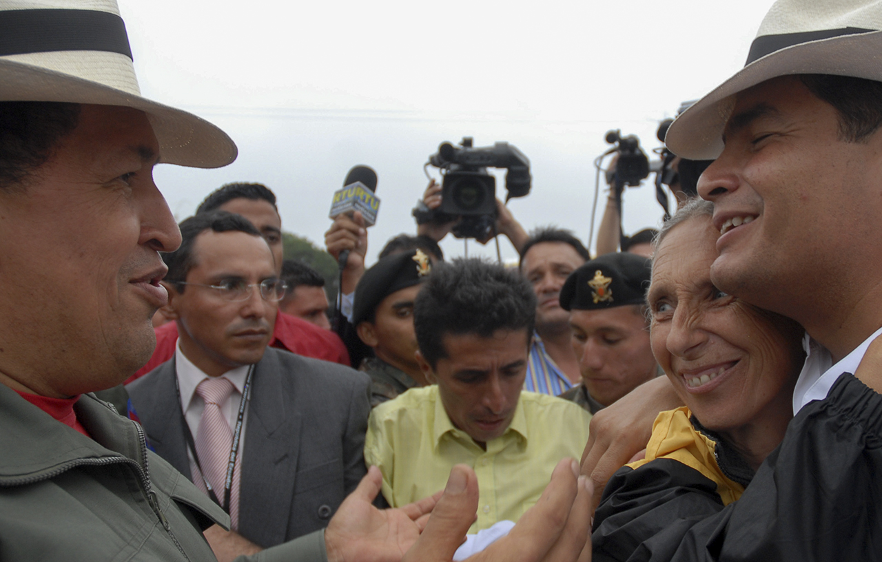 Rafael Correa y Hugo Chávez