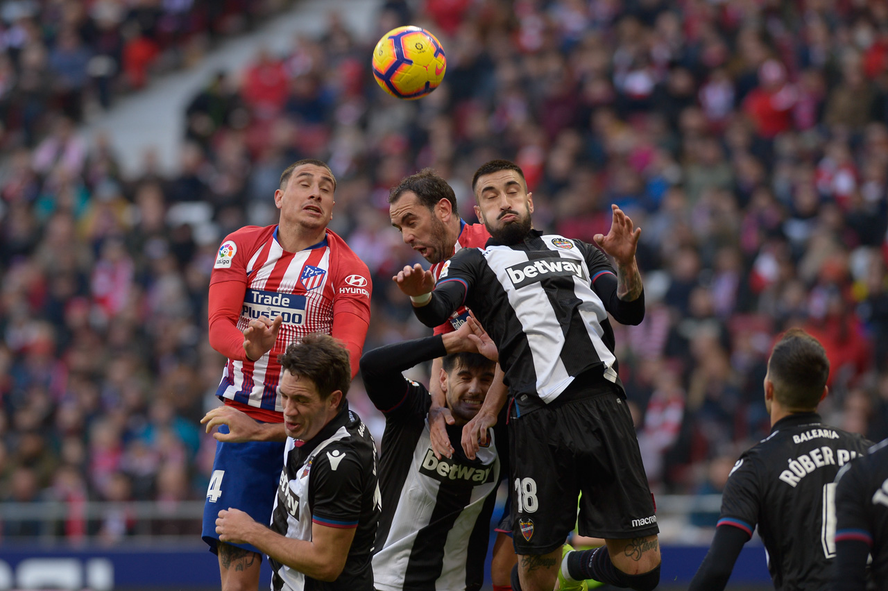 Diego Godín, Arias