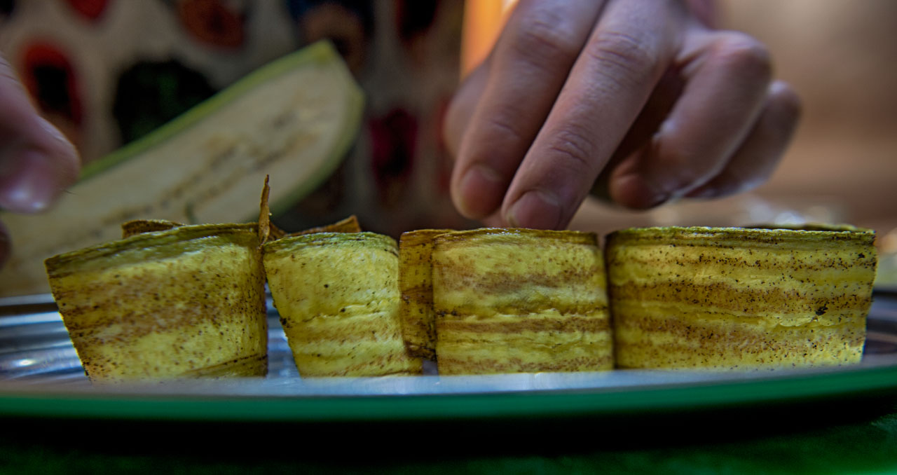 La textura del chifle permite resaltar el plato de los langostinos gigantes.