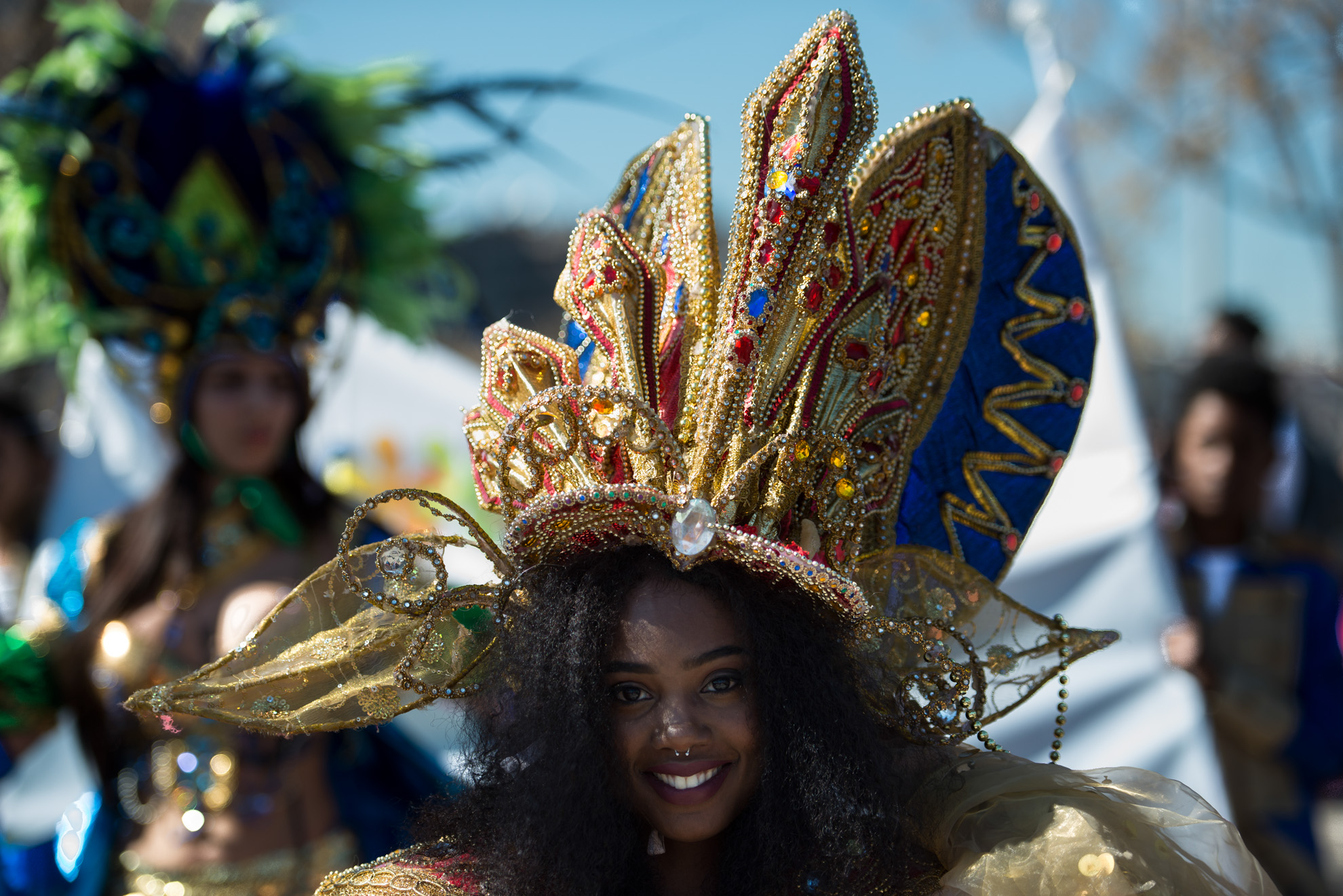 Los dominicanos participaron durante el desfile carnavalesco en Madrid Río.