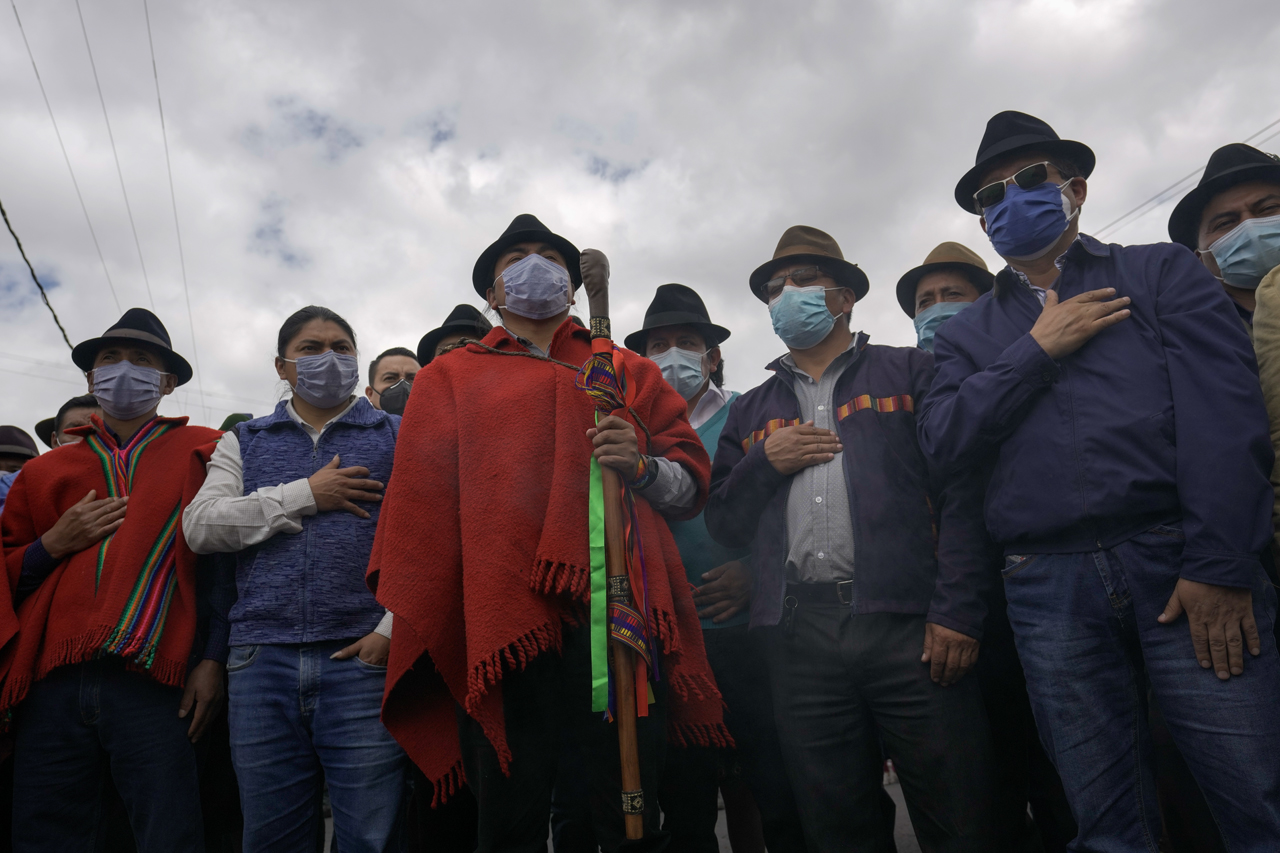 Leonidas Iza, presidente del MICC y candidato a la presidencia de la CONAIE (Confederación de Nacionalidades Indígenas del Ecuador) durante la movilización en la provincia de Cotopaxi.