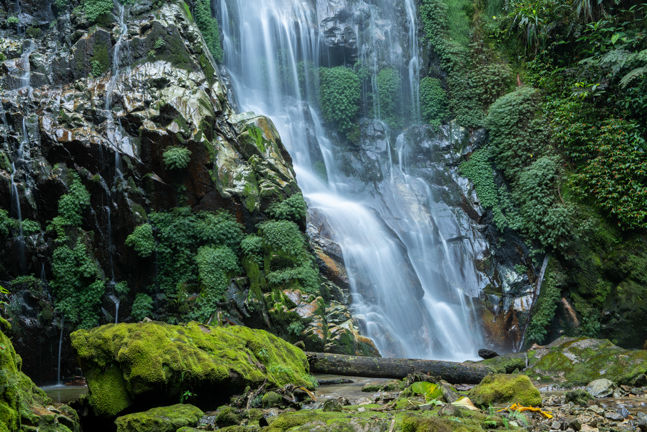 Las fuentes de agua y la naturaleza son las más afectadas en todo el Ecuador por la explotación minera, ya que no existe una minería responsable. 