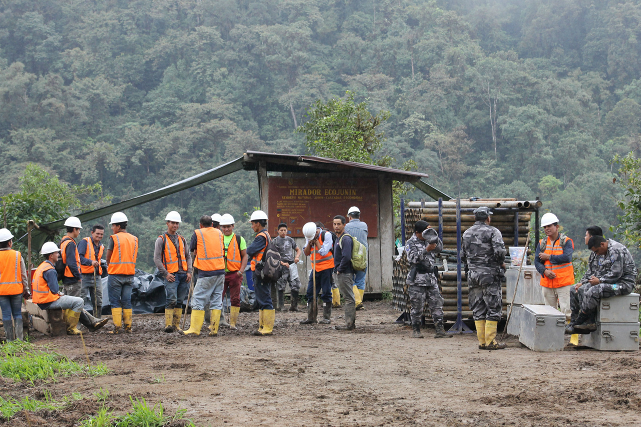 La minería responsable y sustentable y otras boberías: La zona de Intag es uno de los sitios afectados por la presencia de empresas mineras, que hacen daño al sistema ecológico y a los habitantes de la zona.